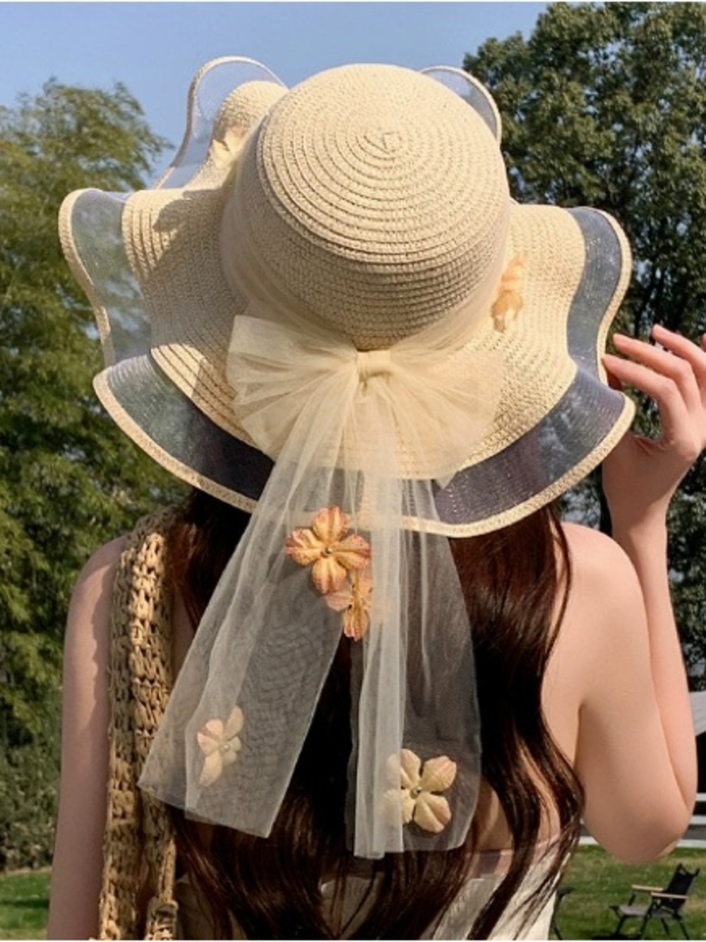 Beige Floral Bow Sun Hat with Tulle Veil
